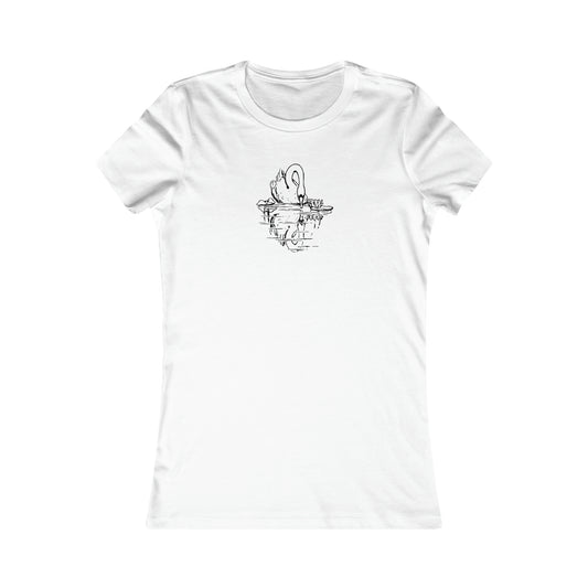 Swan Looking At Reflection Tee